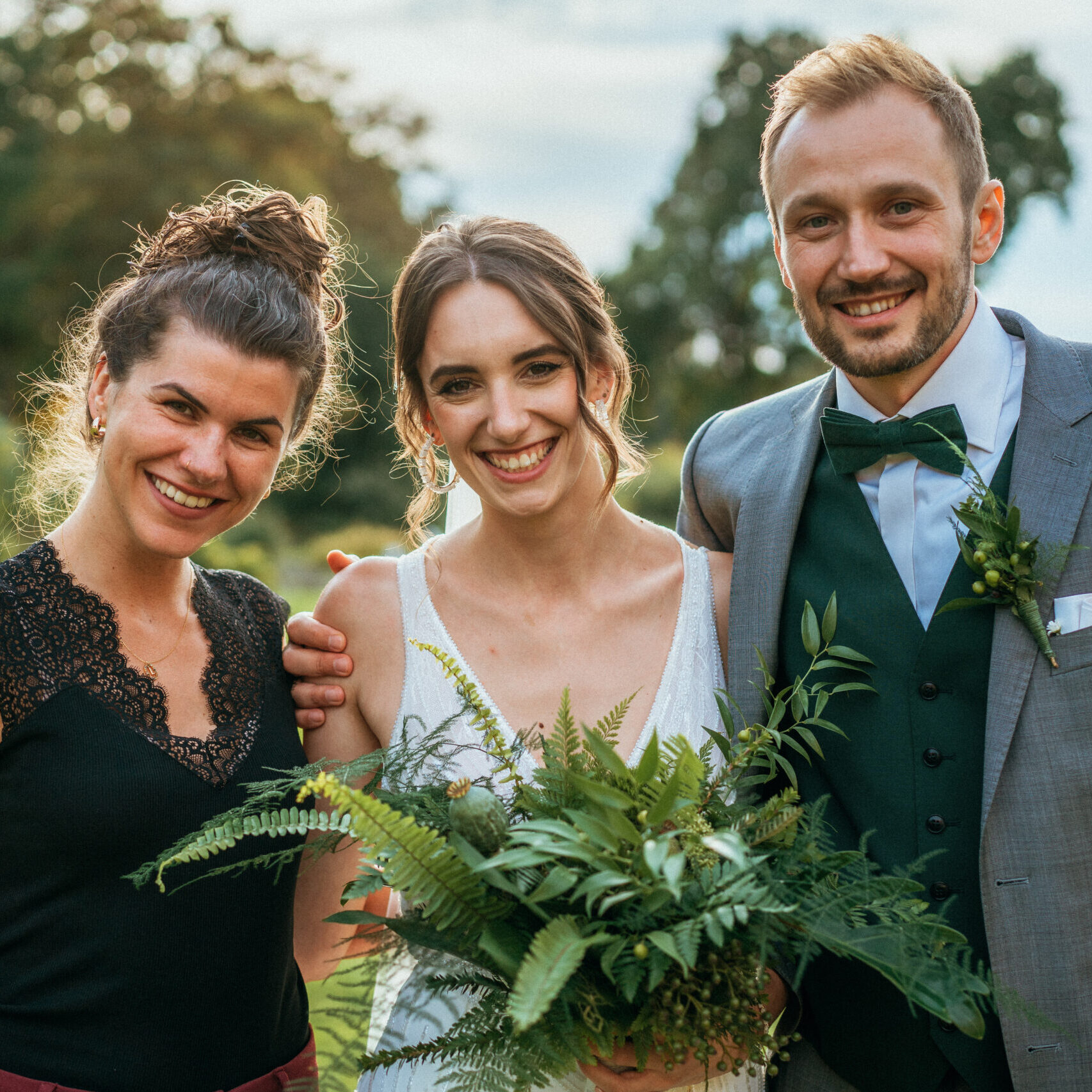 Leonie Jael Hochzeitssängerin Kirchliche Trauung Freie Trauung Sektempfang